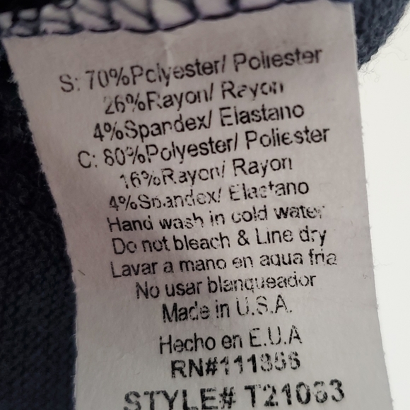 Super soft navy 💙sweater tunic - Picture 6 of 6